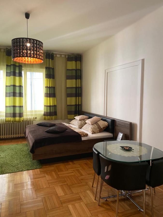 Promenade Guesthouse Near The Danube Budapest Exterior foto