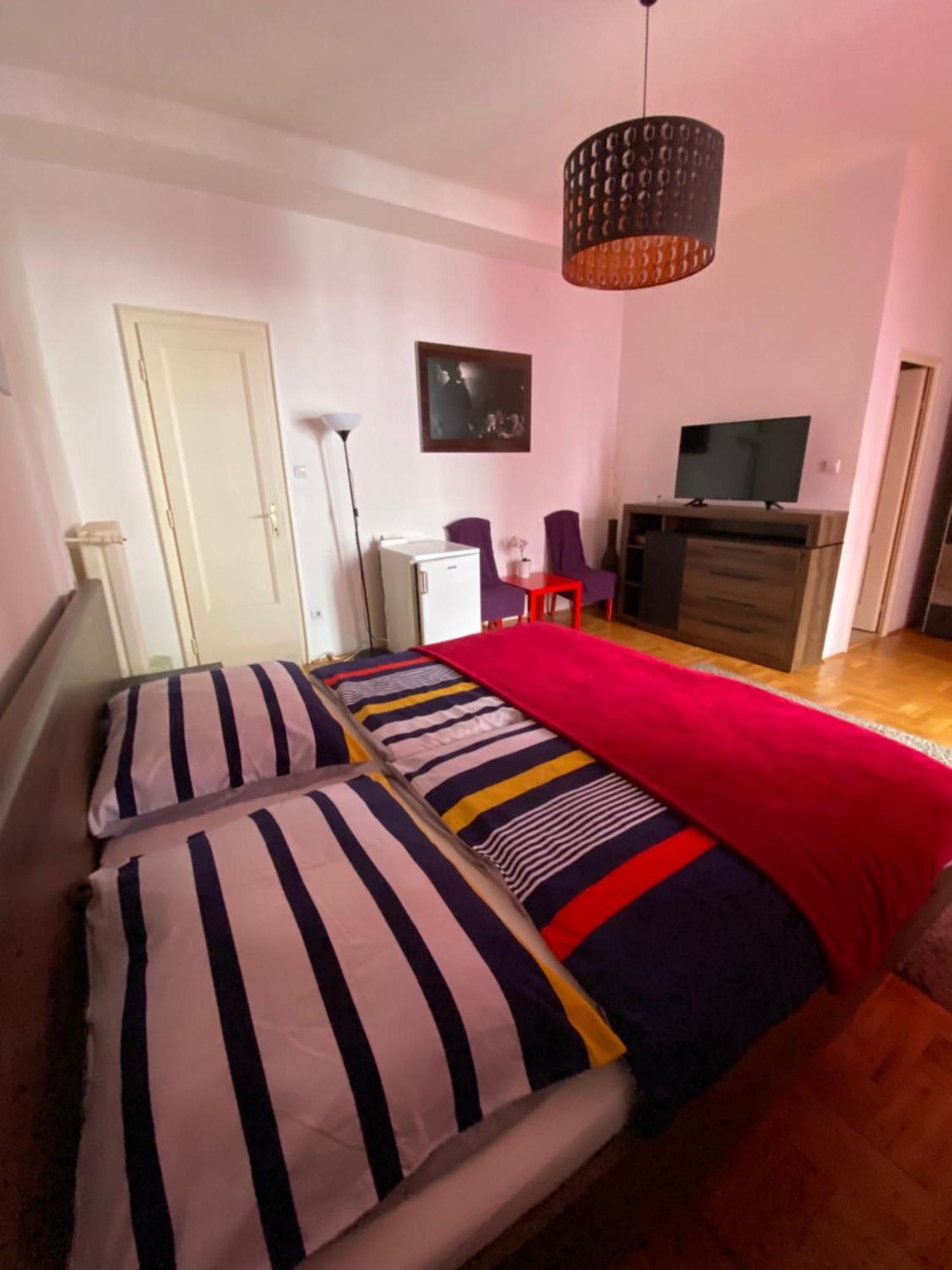 Promenade Guesthouse Near The Danube Budapest Exterior foto